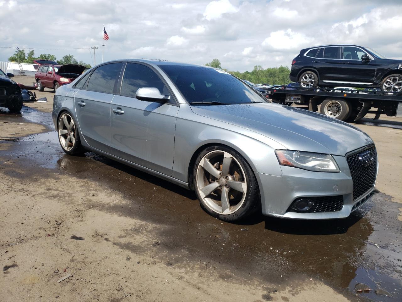 2011 Audi A4 Premium Plus - Фото 4