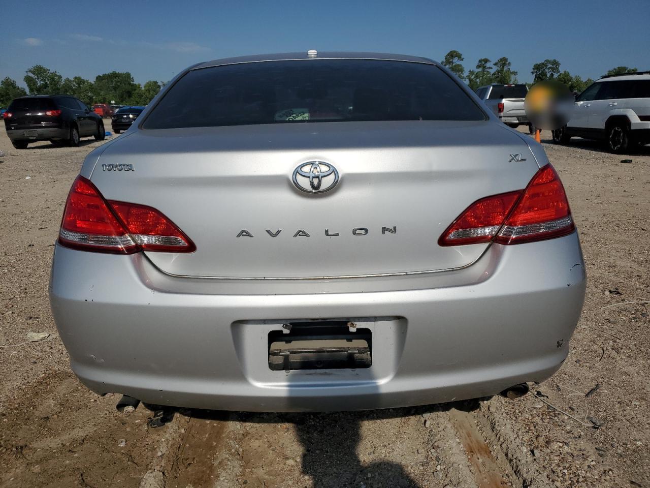 2010 Toyota Avalon Xl - Фото 6