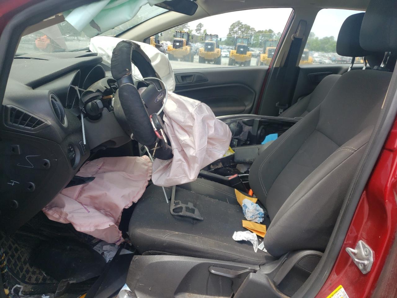 2017 Ford Fiesta Se - Фото 7