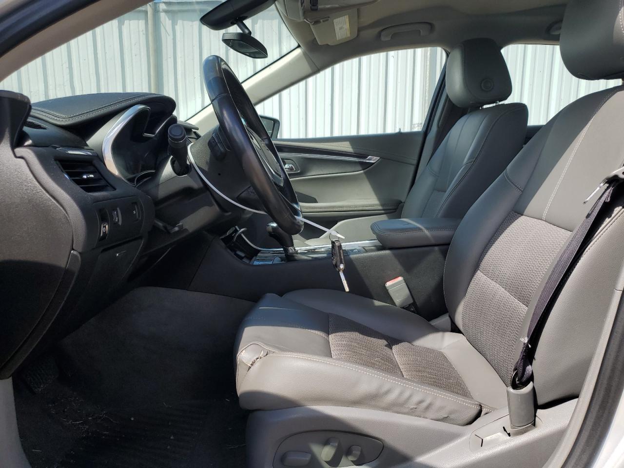 2017 Chevrolet Impala Lt - Image 7