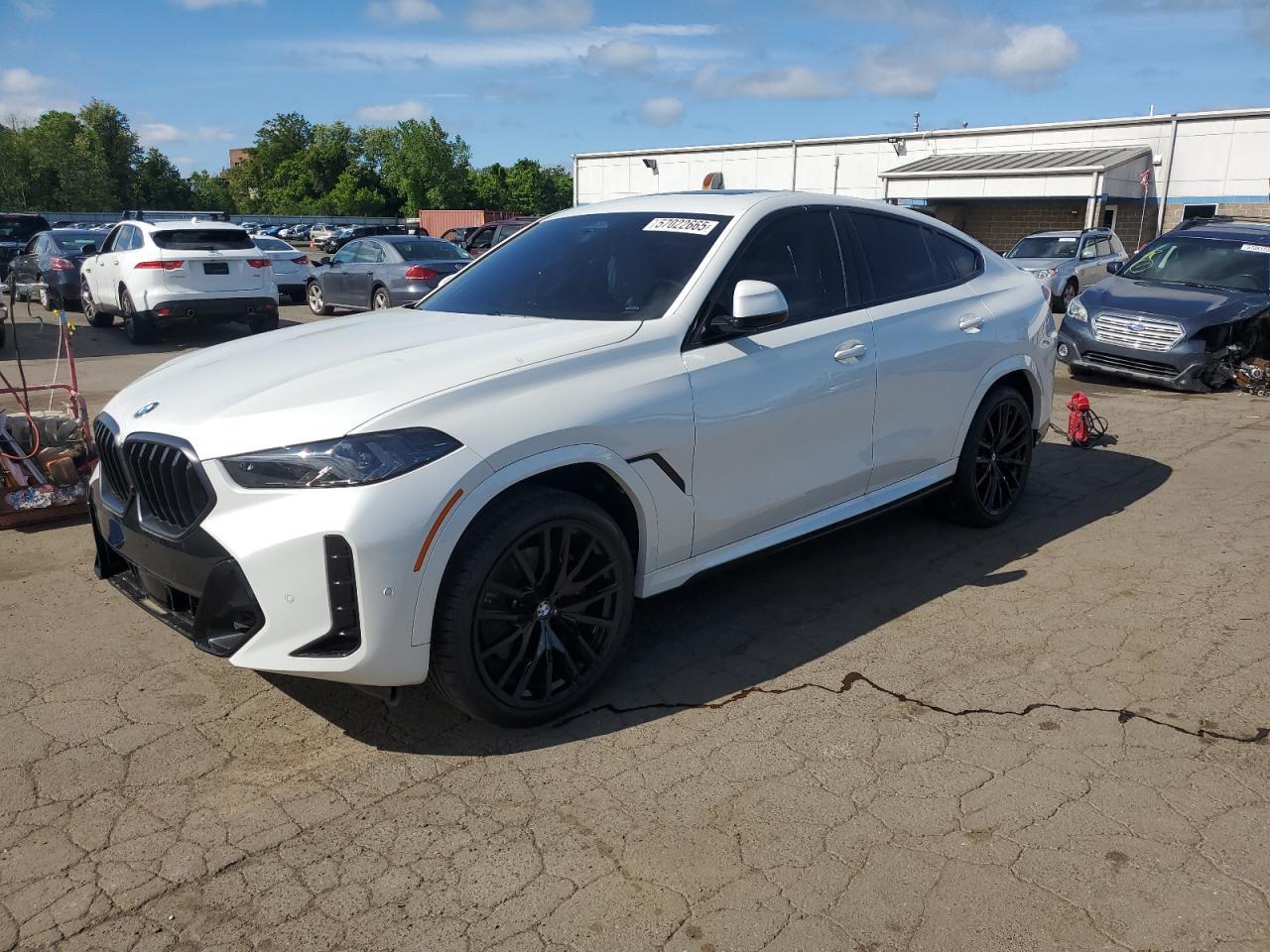 2025 BMW X6 xDrive40I