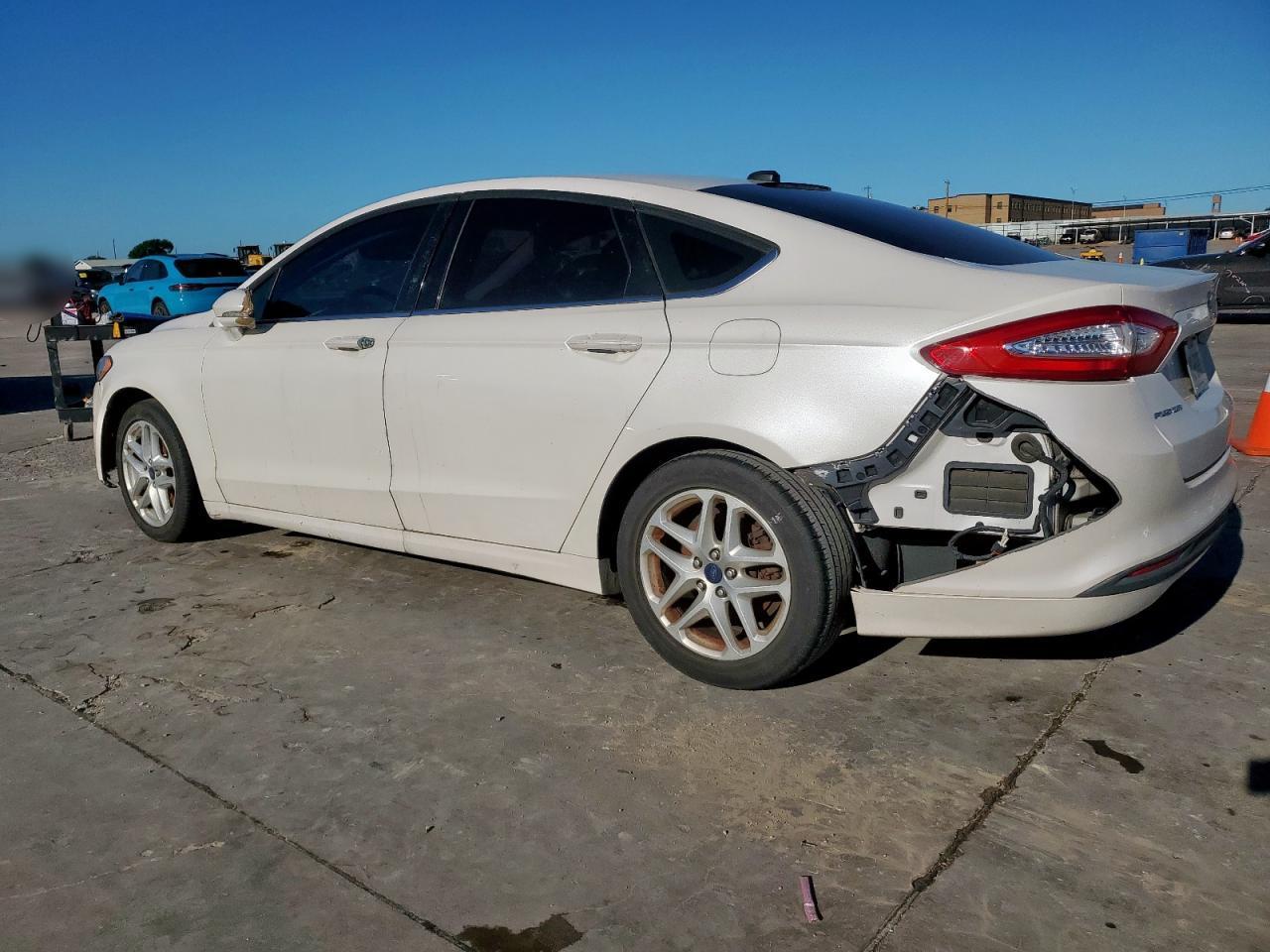 2016 Ford Fusion Se - Image 2