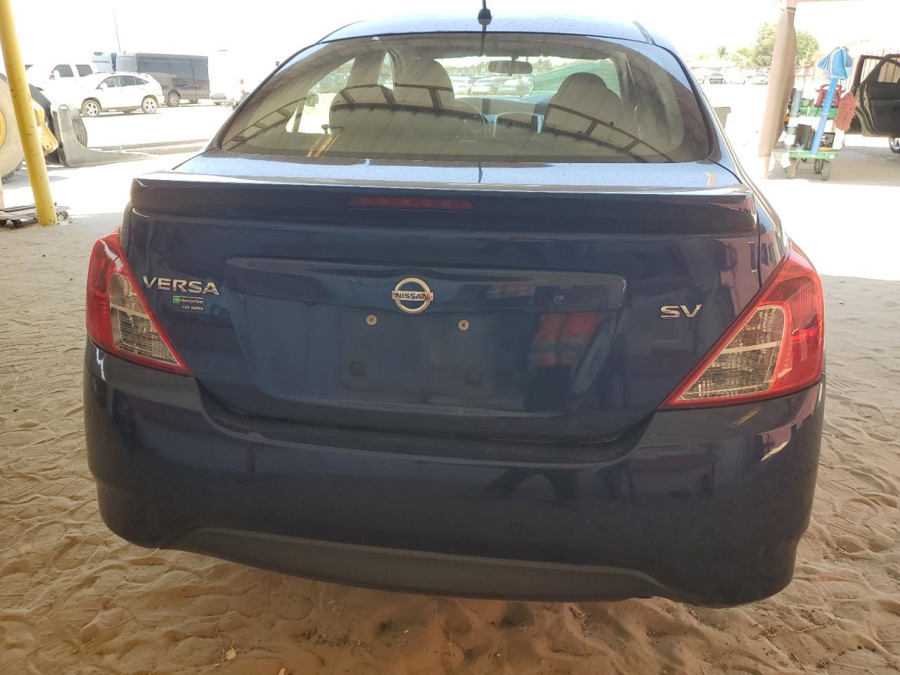 2019 Nissan Versa S - Image 6