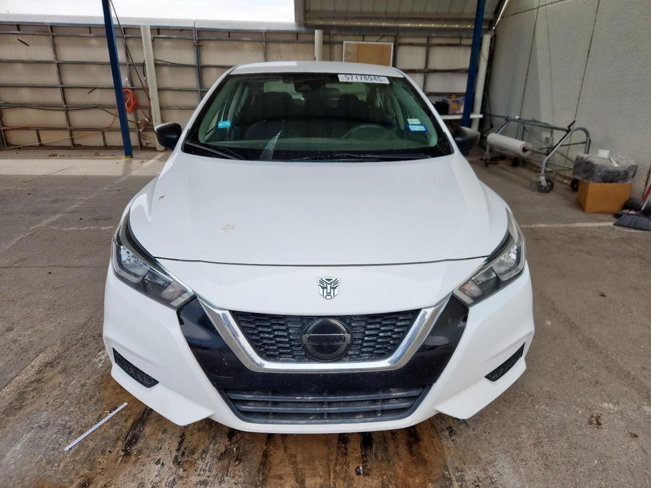 2021 Nissan Versa S - Фото 5