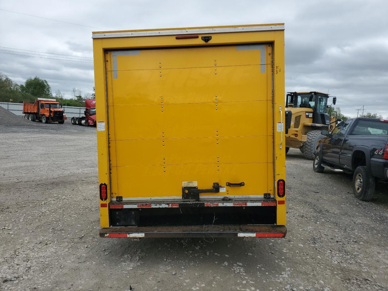 2020 GMC Savana Cut - Trucks - Фото 6