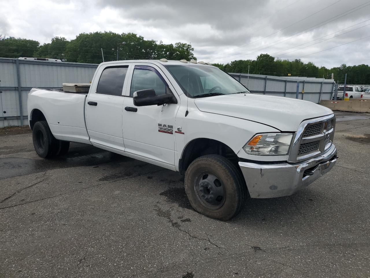 2016 Ram 3500 St - Image 4