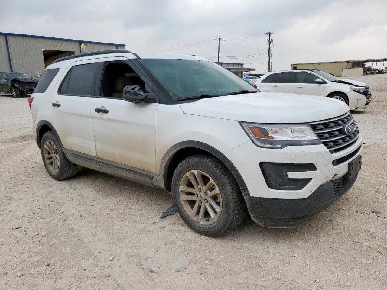 2017 Ford Explorer - Image 4