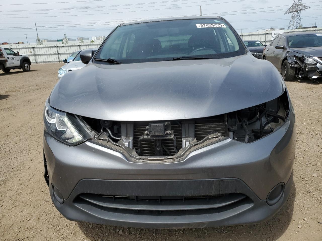 2019 Nissan Rogue Sport S - Image 5