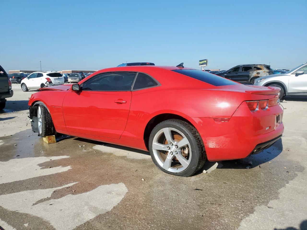 2011 Chevrolet Camaro Ls - Image 2