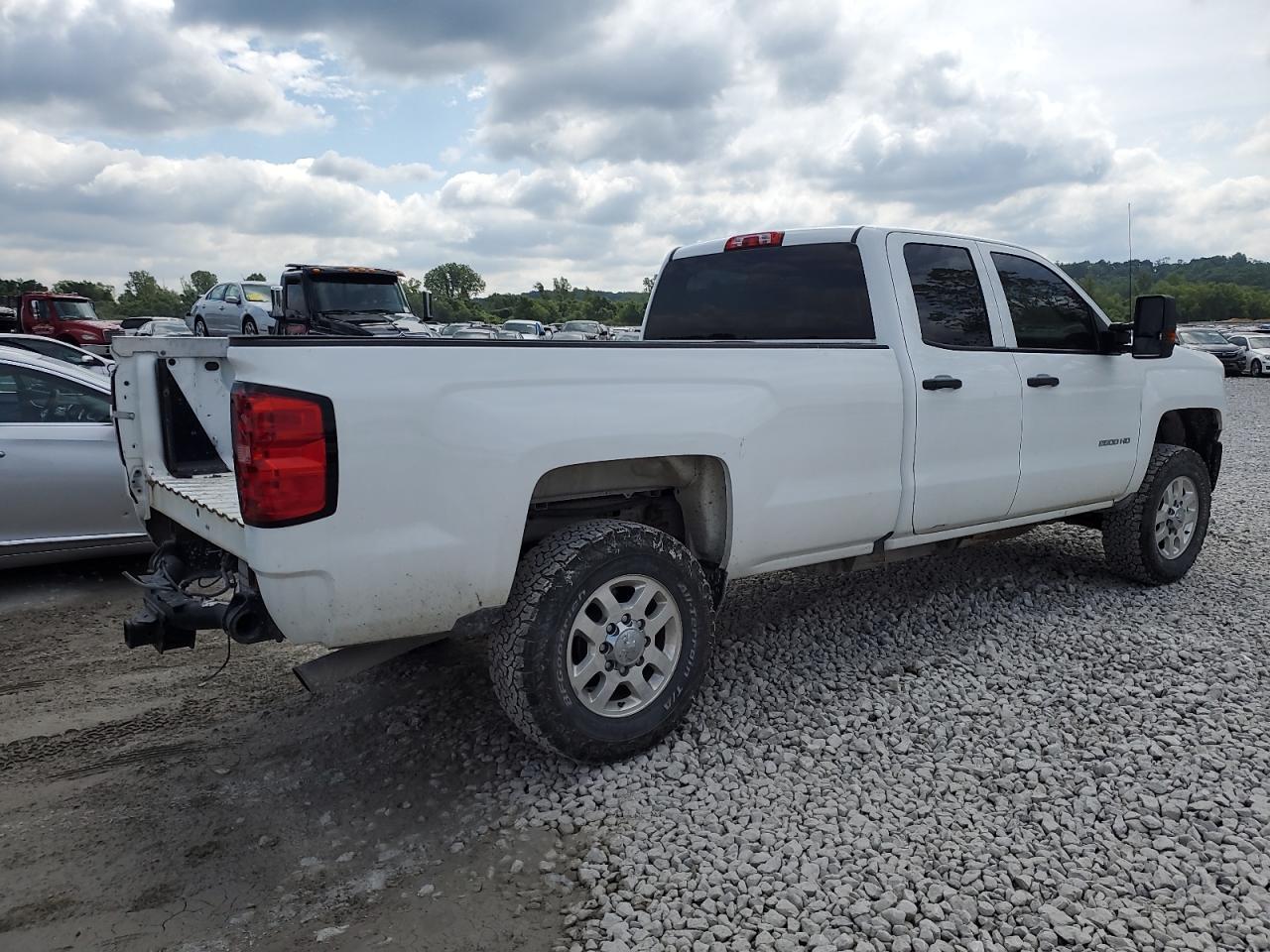 2019 Chevrolet Silverado C2500 Heavy Duty - Фото 3
