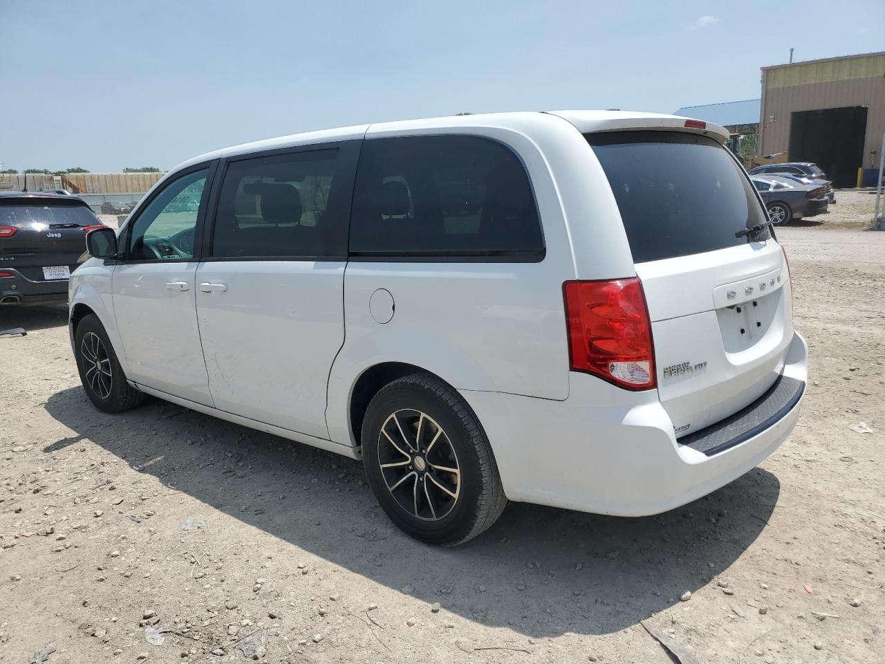 2018 Dodge Grand Caravan Se - Фото 2