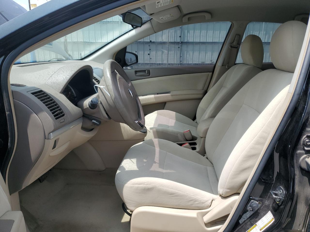 2010 Nissan Sentra 2.0 - Image 7