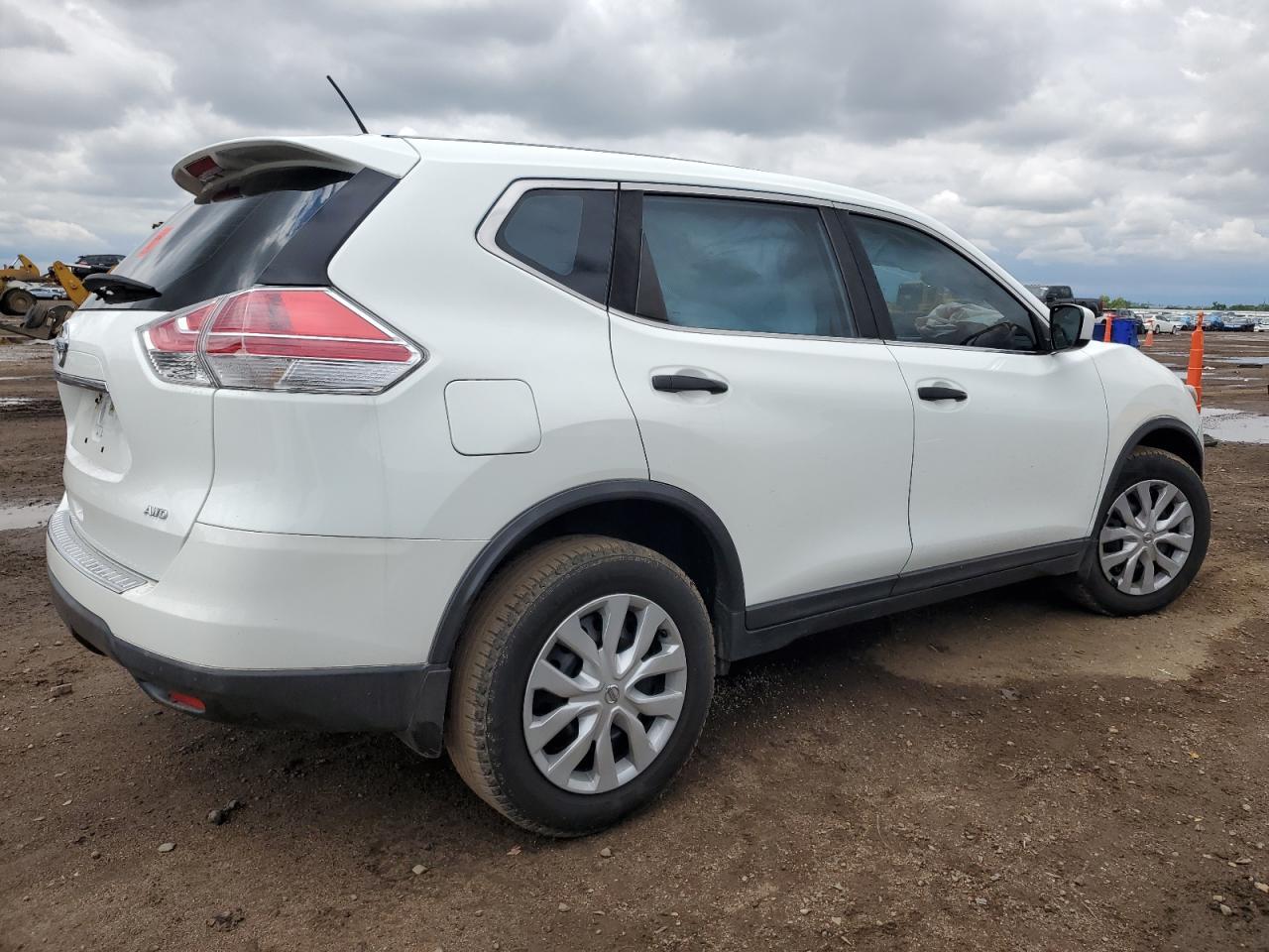 2016 Nissan Rogue S - Фото 3