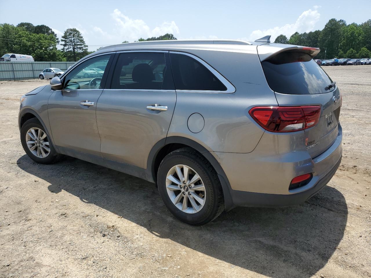 2019 Kia Sorento - Image 2