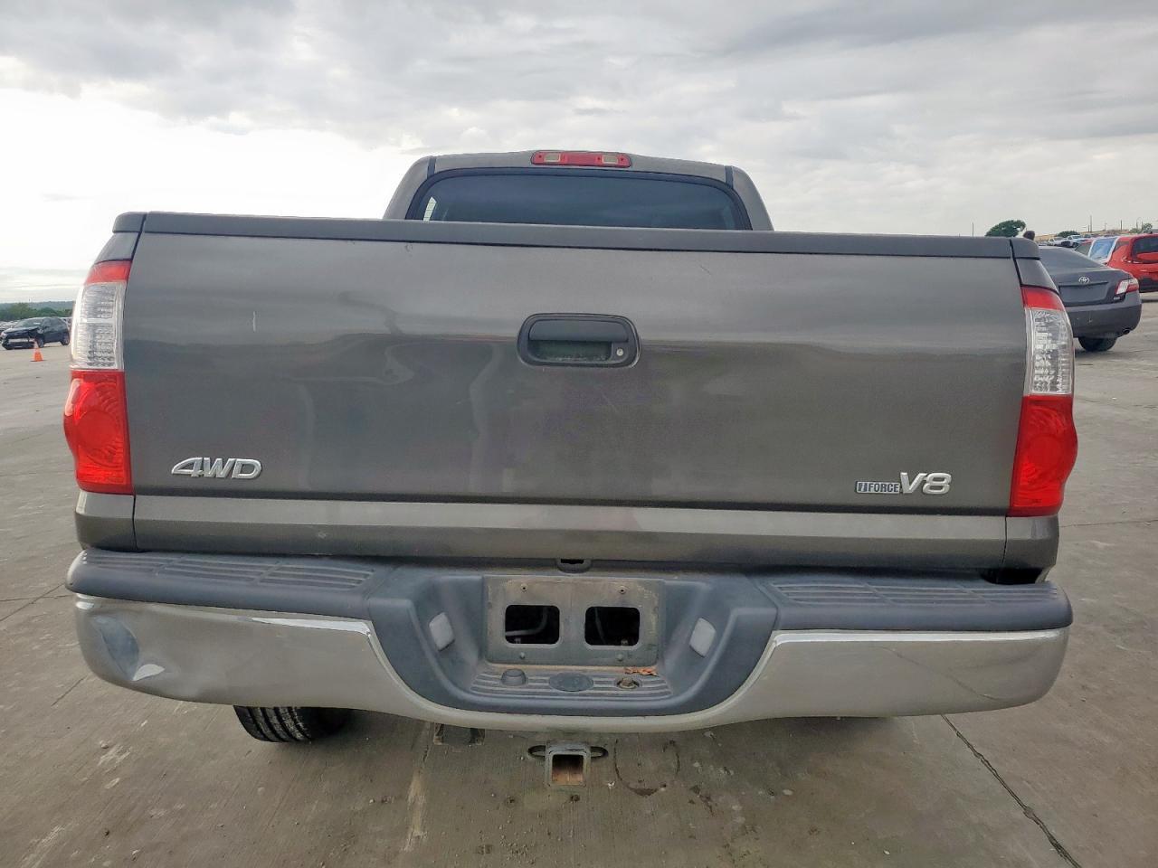 2005 Toyota Tundra Double Cab Sr5 - Image 6