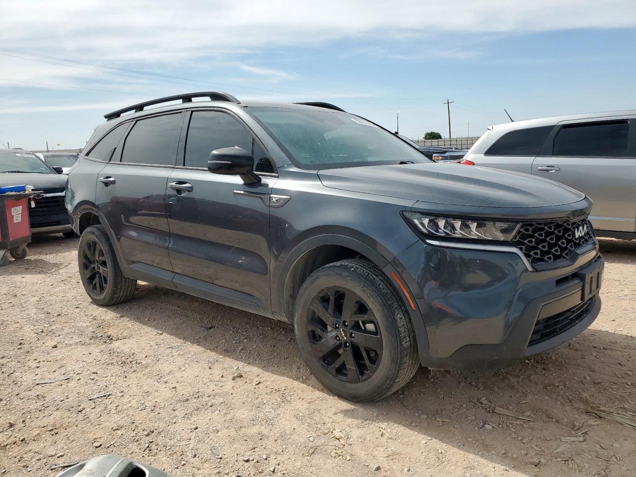 2023 Kia Sorento S - Фото 4