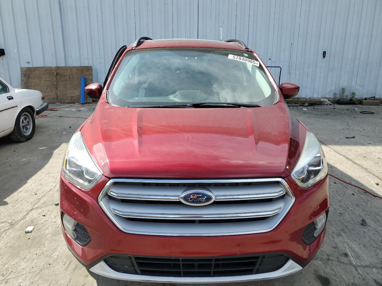 2019 Ford Escape Sel - Image 5