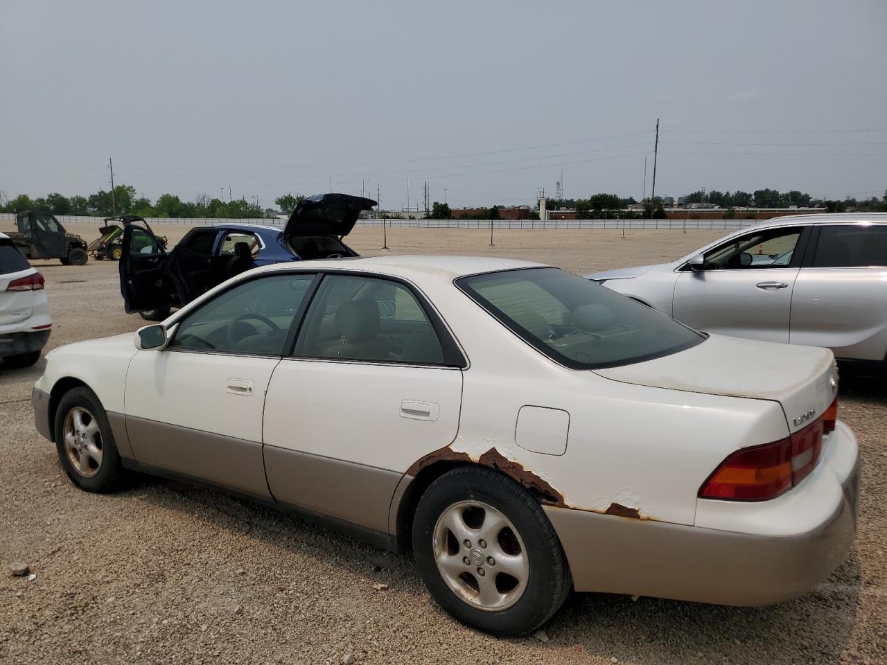 1997 Lexus Es 300 - Фото 2