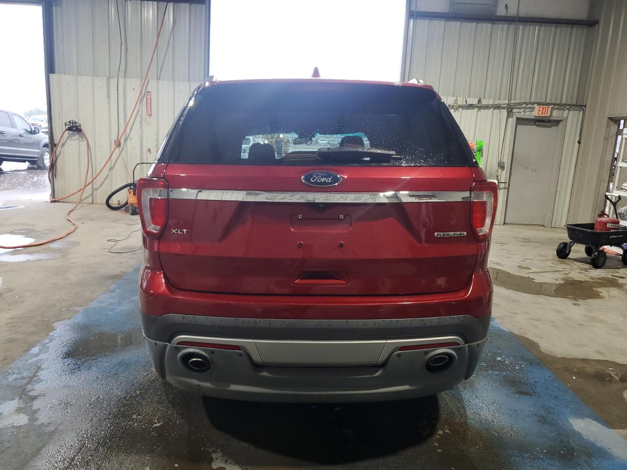2016 Ford Explorer Xlt - Фото 6