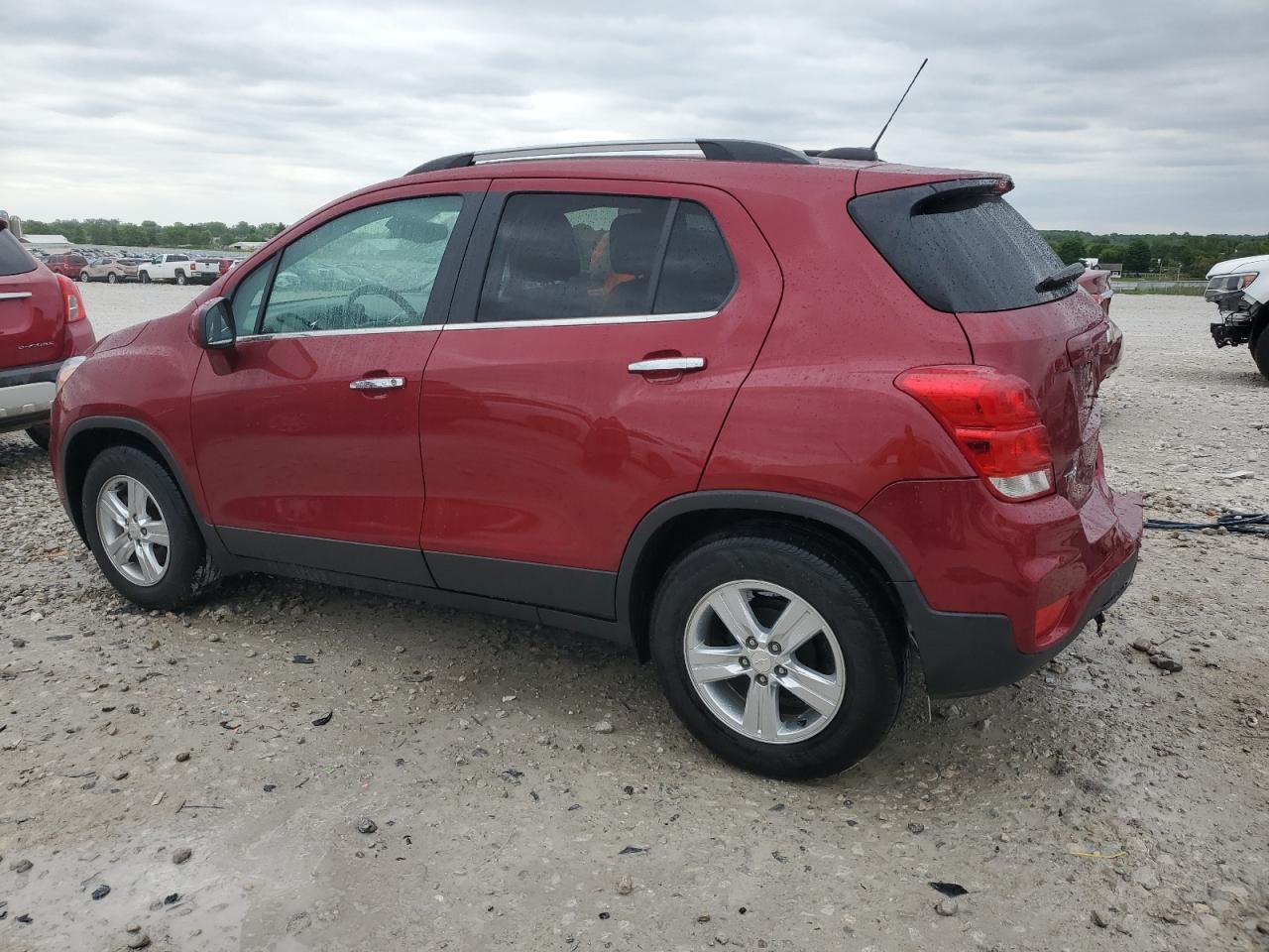 2019 Chevrolet Trax 1Lt - Image 2