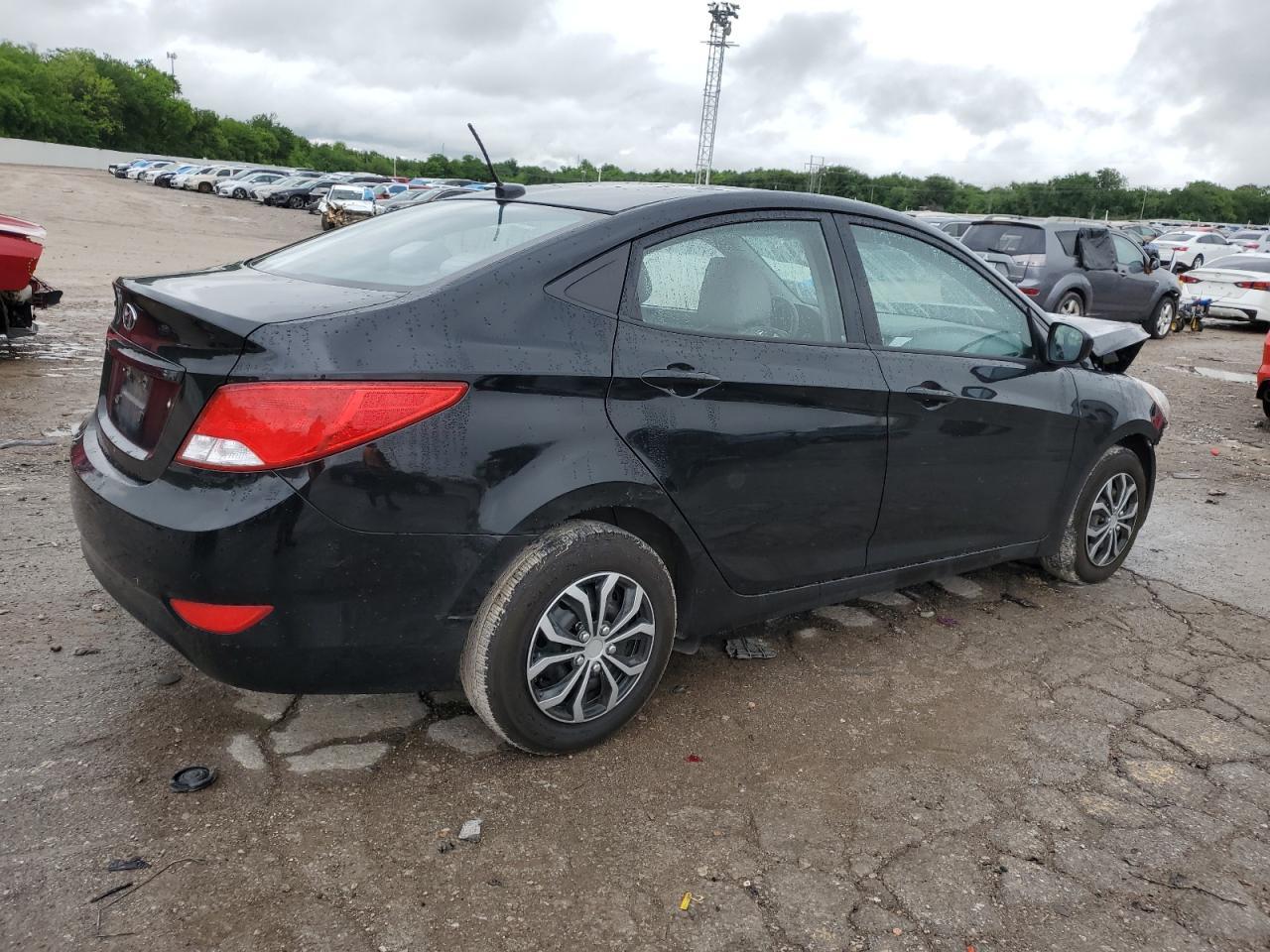 2017 Hyundai Accent Se - Фото 3