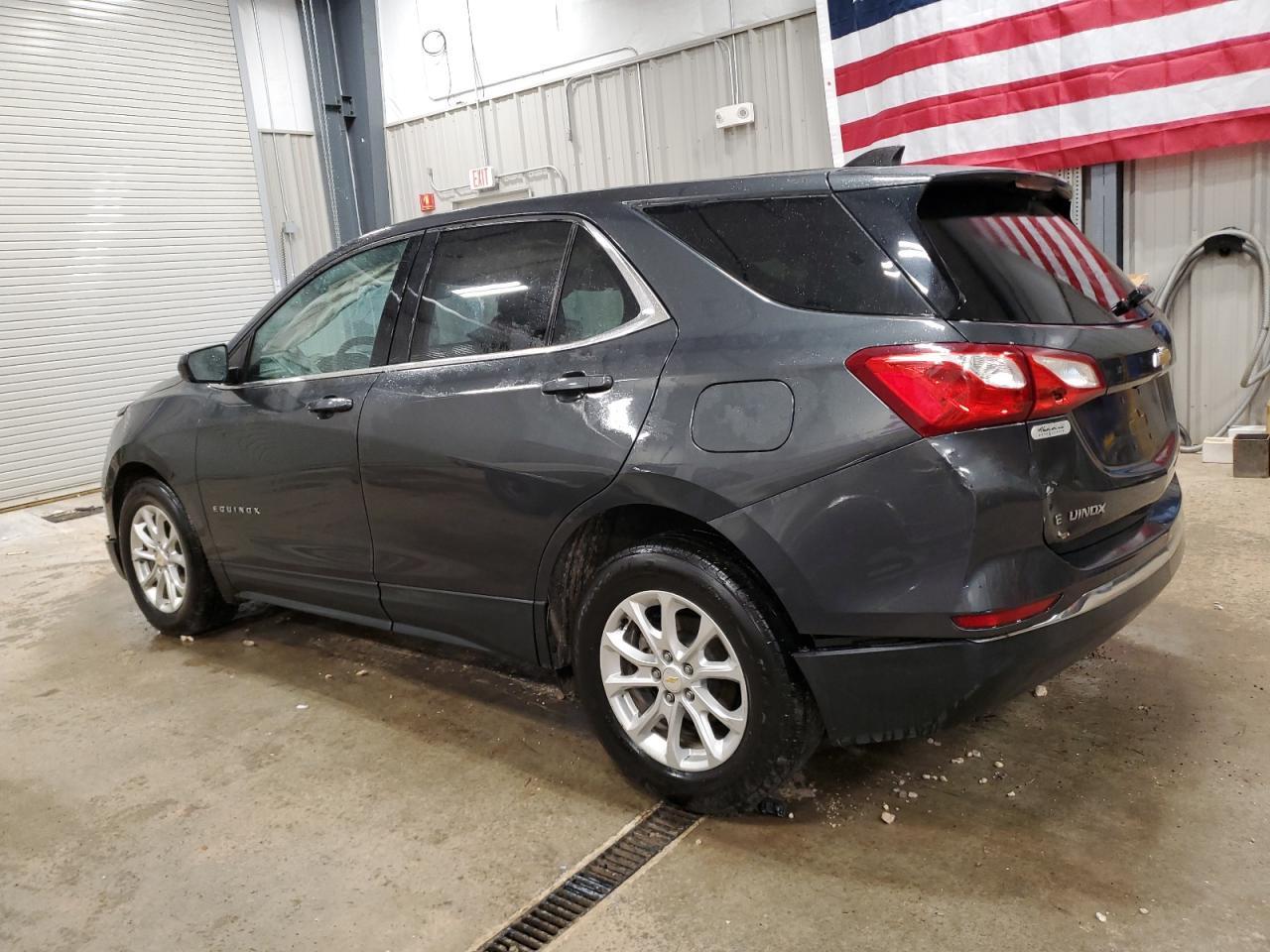 2020 Chevrolet Equinox Lt - Image 2