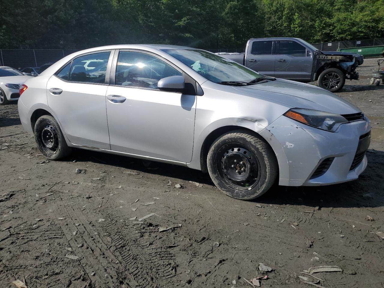 2015 Toyota Corolla L - Фото 4