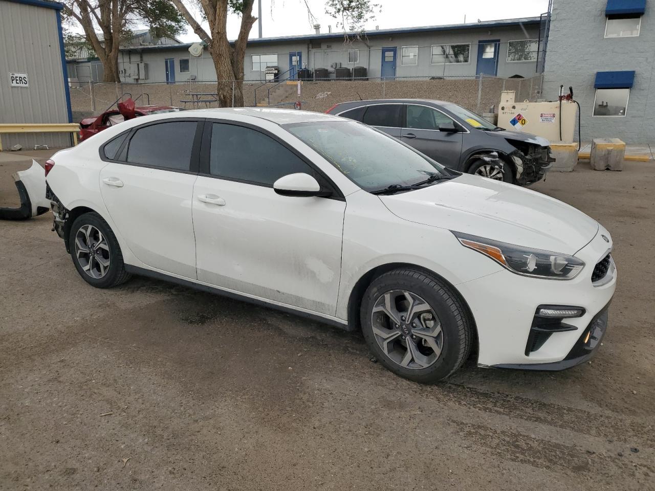2019 Kia Forte Fe - Фото 4