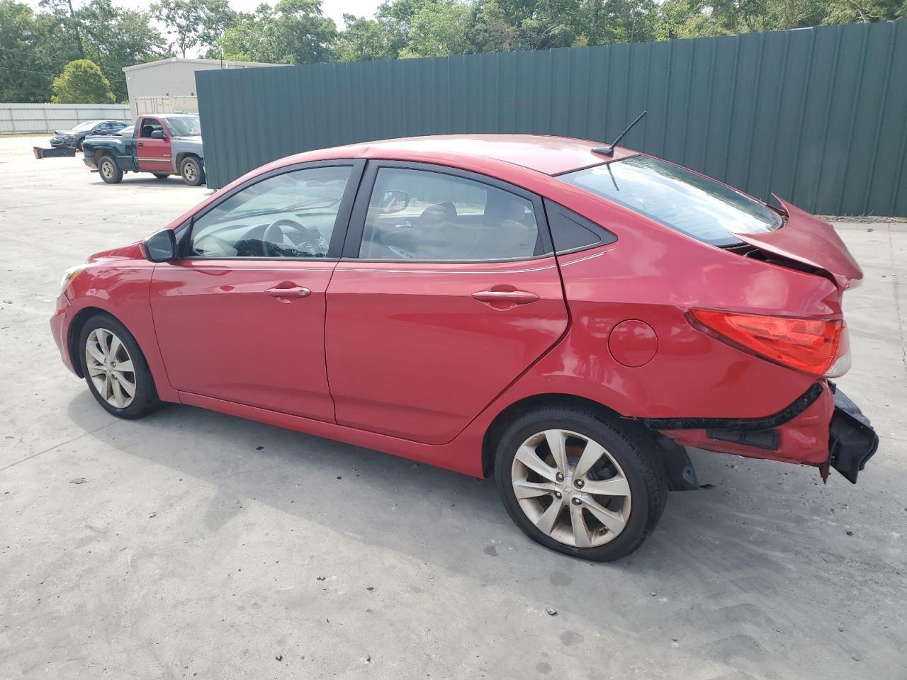 2013 Hyundai Accent Gls - Фото 2