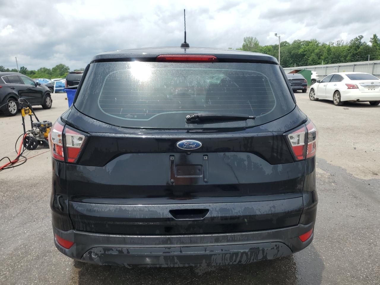 2017 Ford Escape S - Image 6