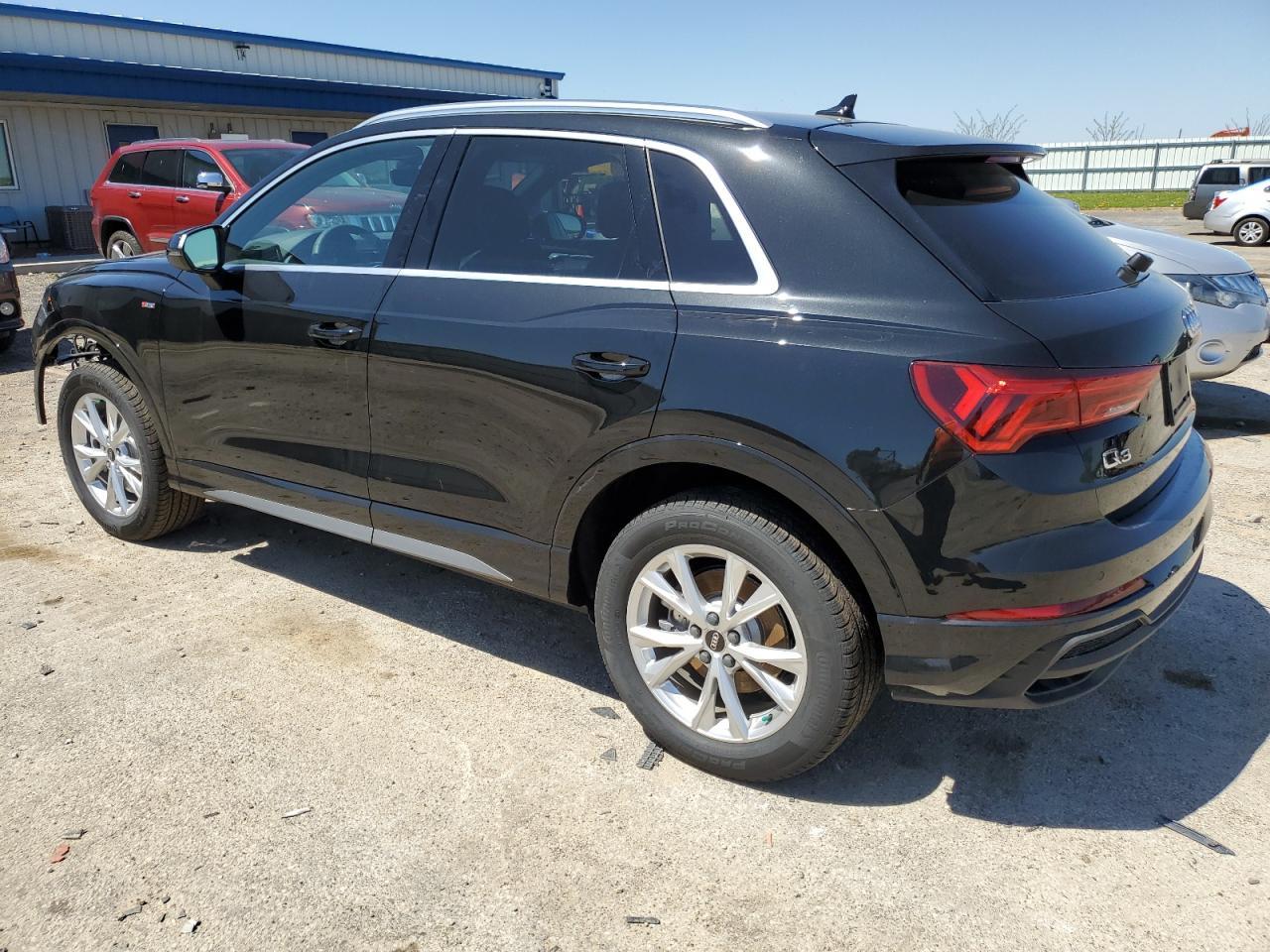 2025 Audi Q3 Premium S Line 45 - Фото 2