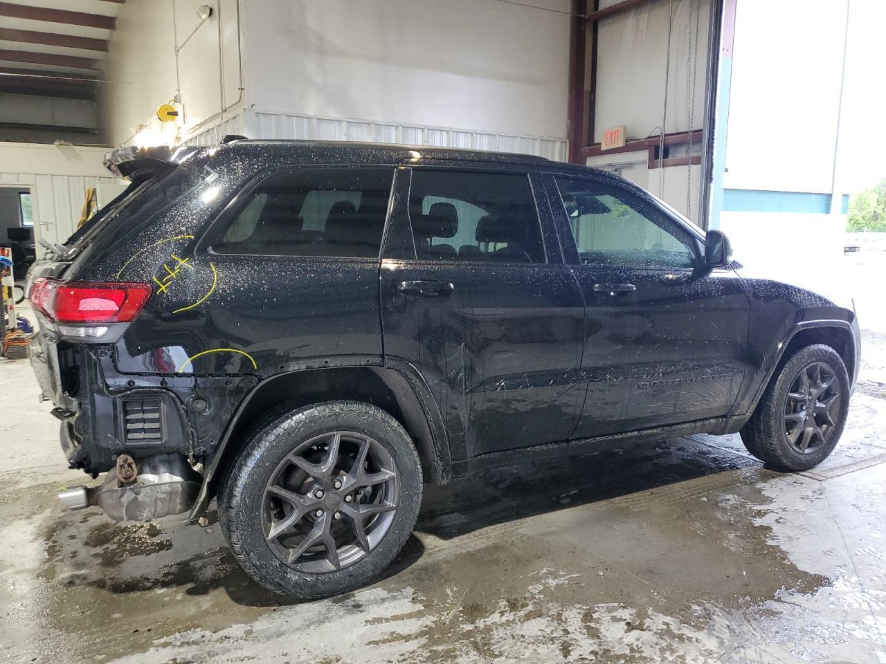 2021 Jeep Grand Cherokee Limited - Image 3