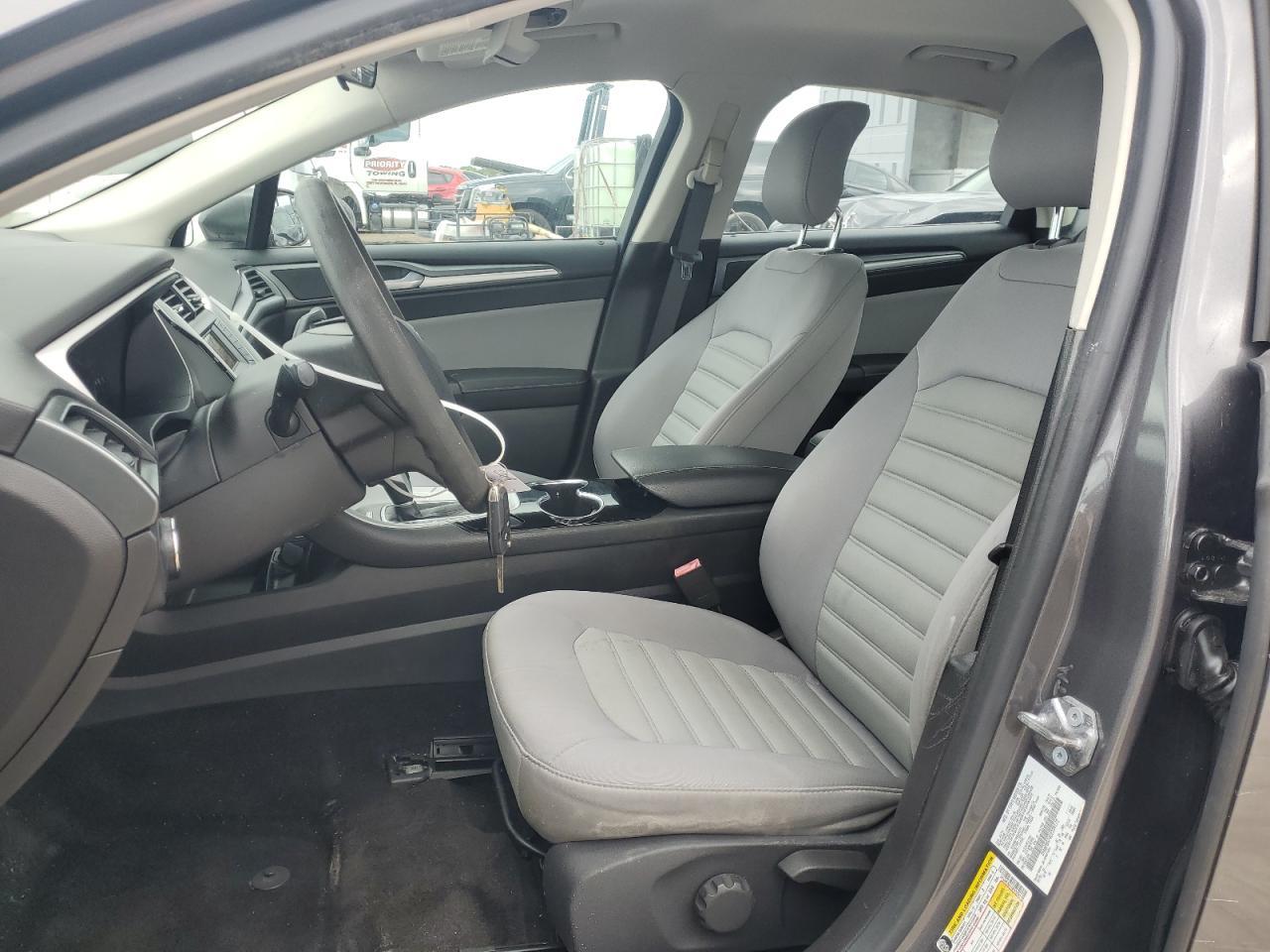 2014 Ford Fusion S - Image 7