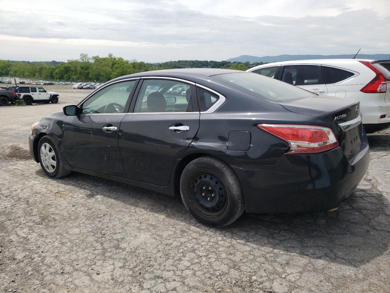 2013 Nissan Altima 2.5 - Фото 2