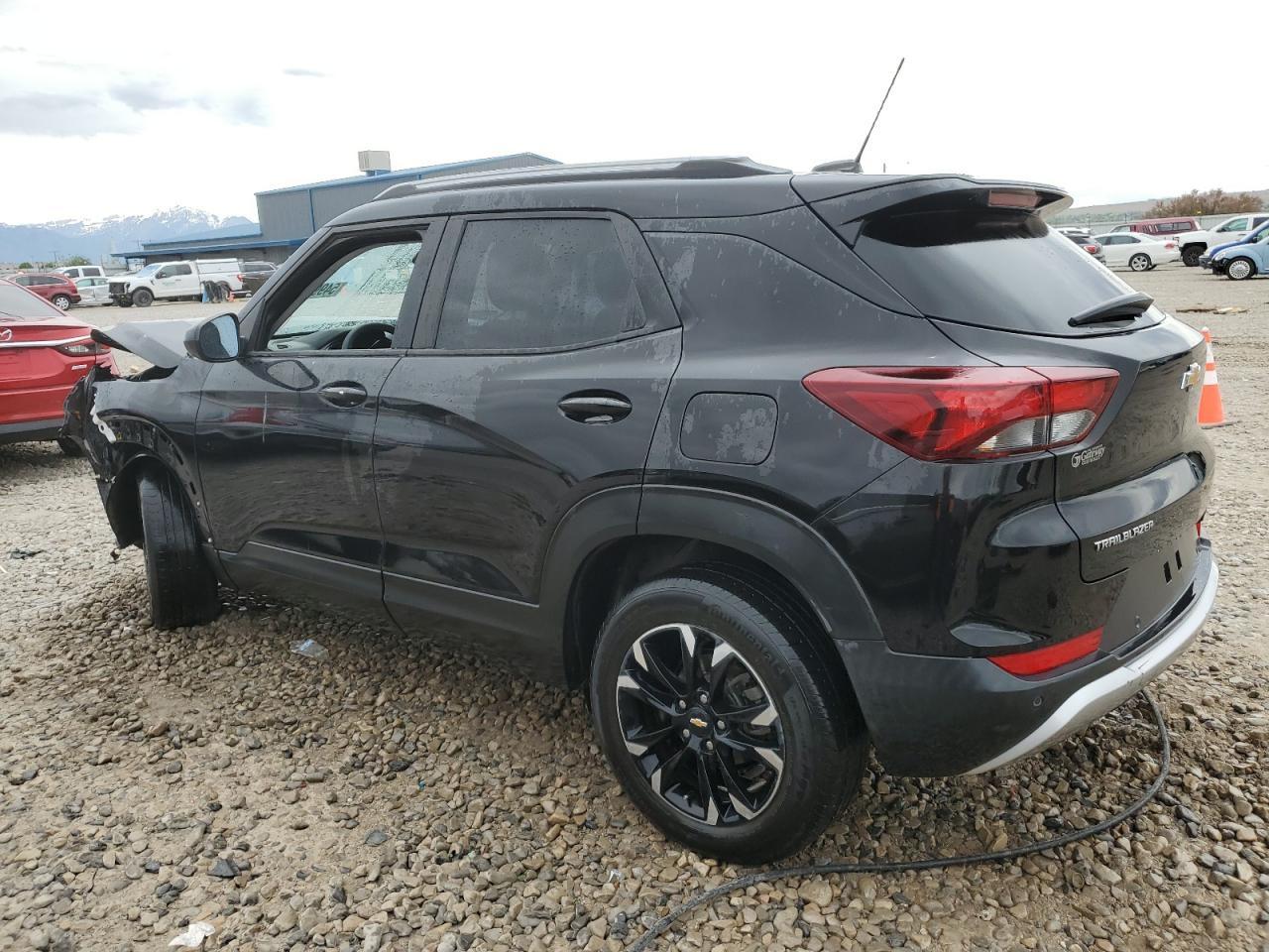 2021 Chevrolet Trailblazer Lt - Image 2