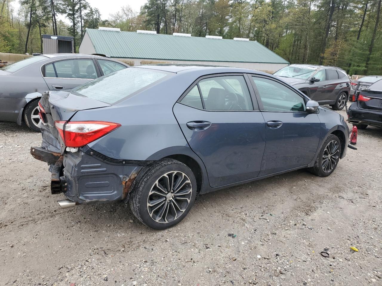 2014 Toyota Corolla L - Фото 3