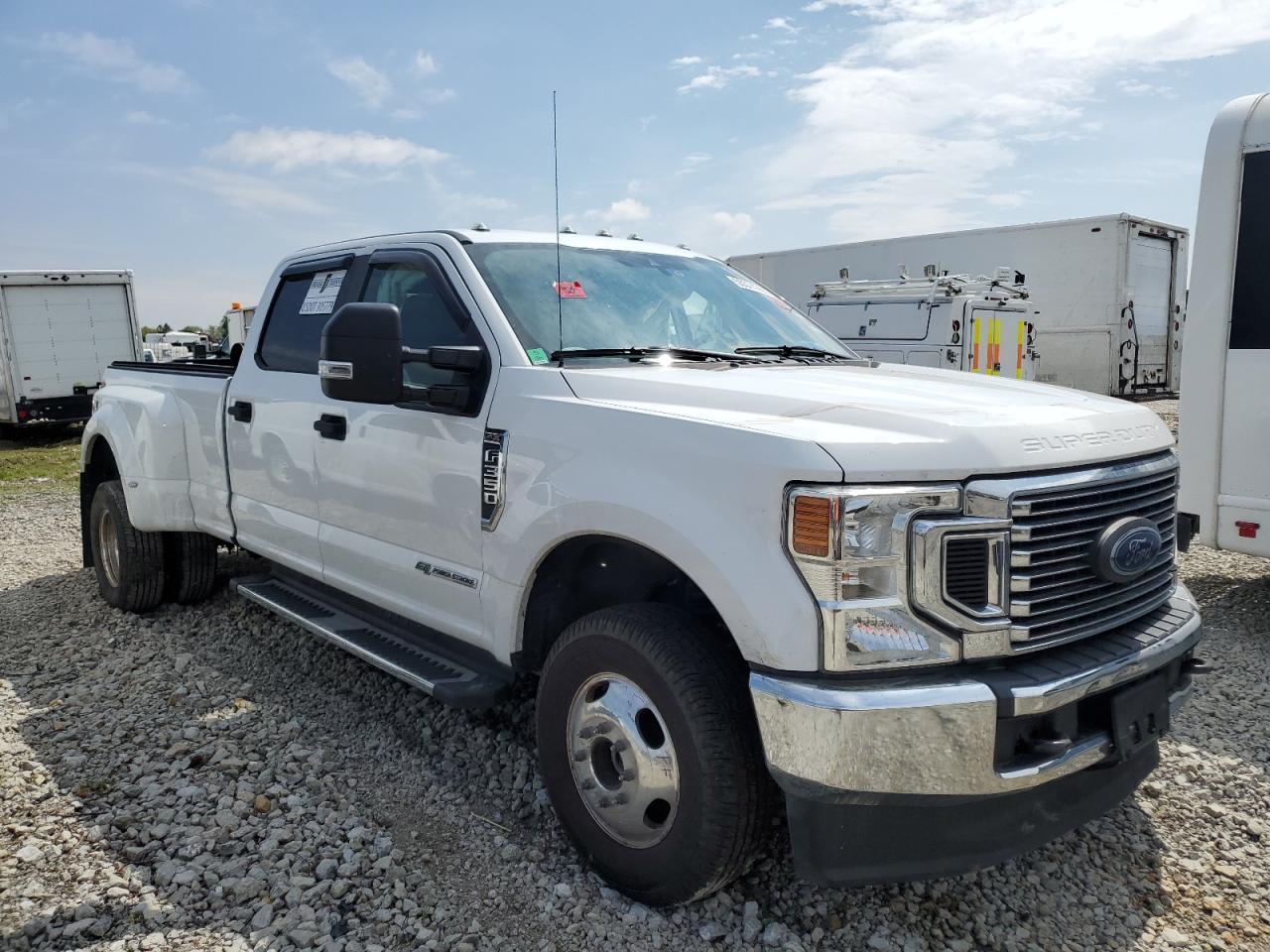 2020 Ford F350 Super Duty - Фото 4
