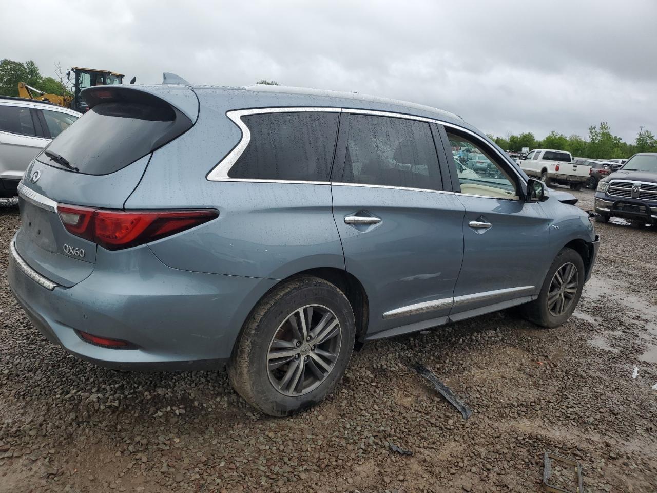 2018 Infiniti Qx60 - Image 3