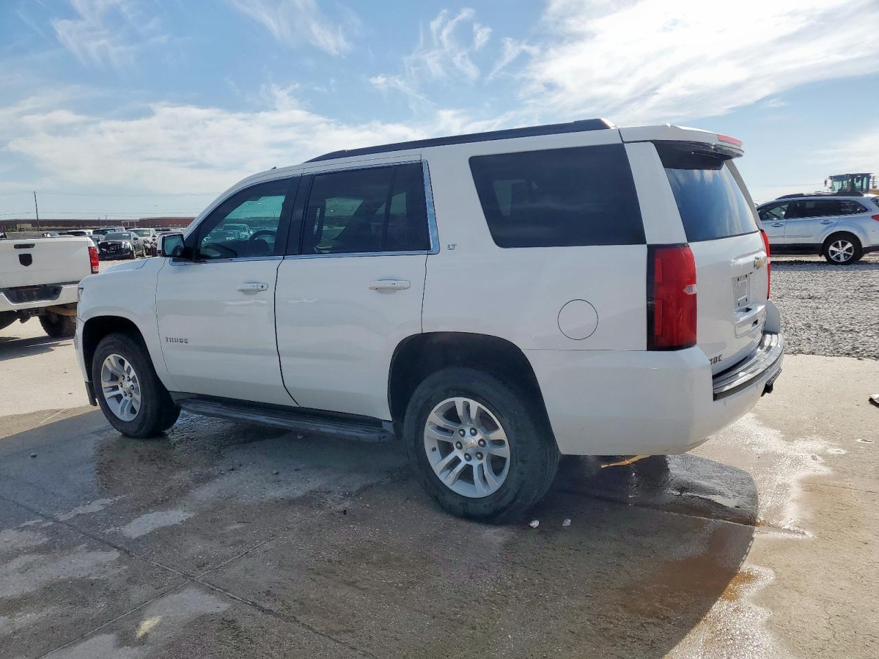 2015 Chevrolet Tahoe C1500 Lt - Фото 2