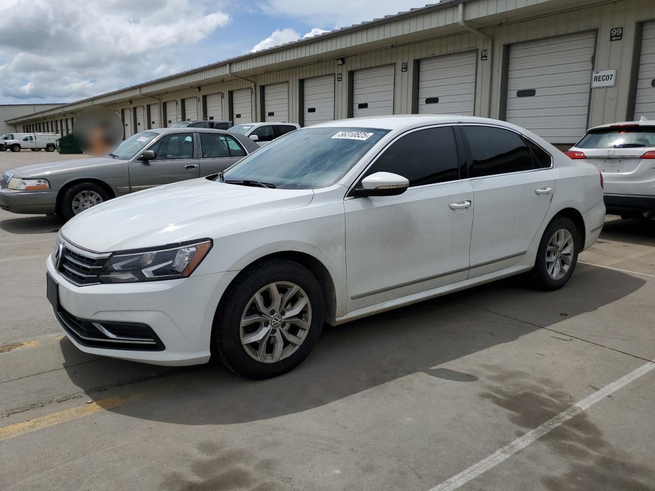 2016 Volkswagen Passat S