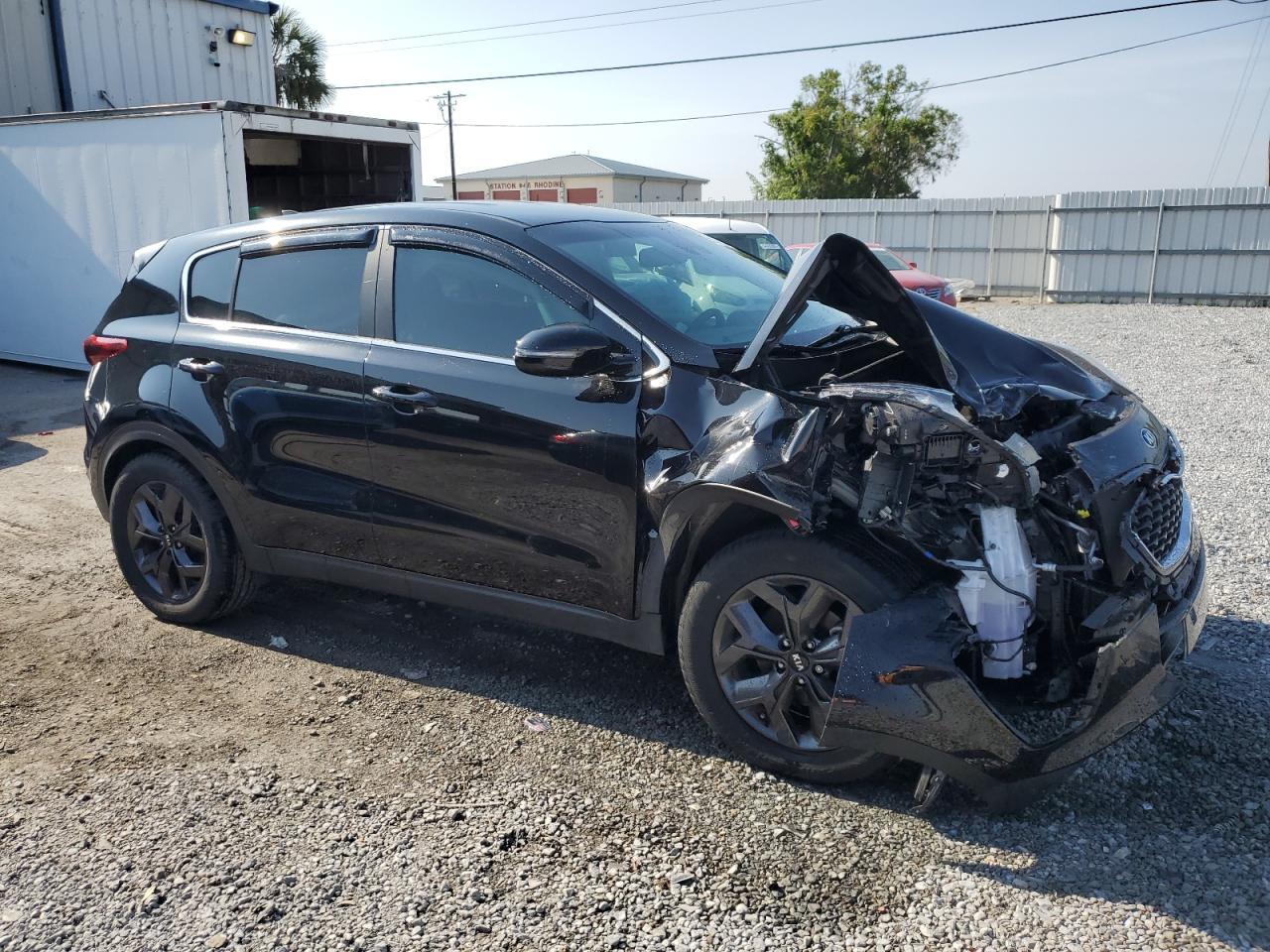 2022 Kia Sportage Lx - Image 4