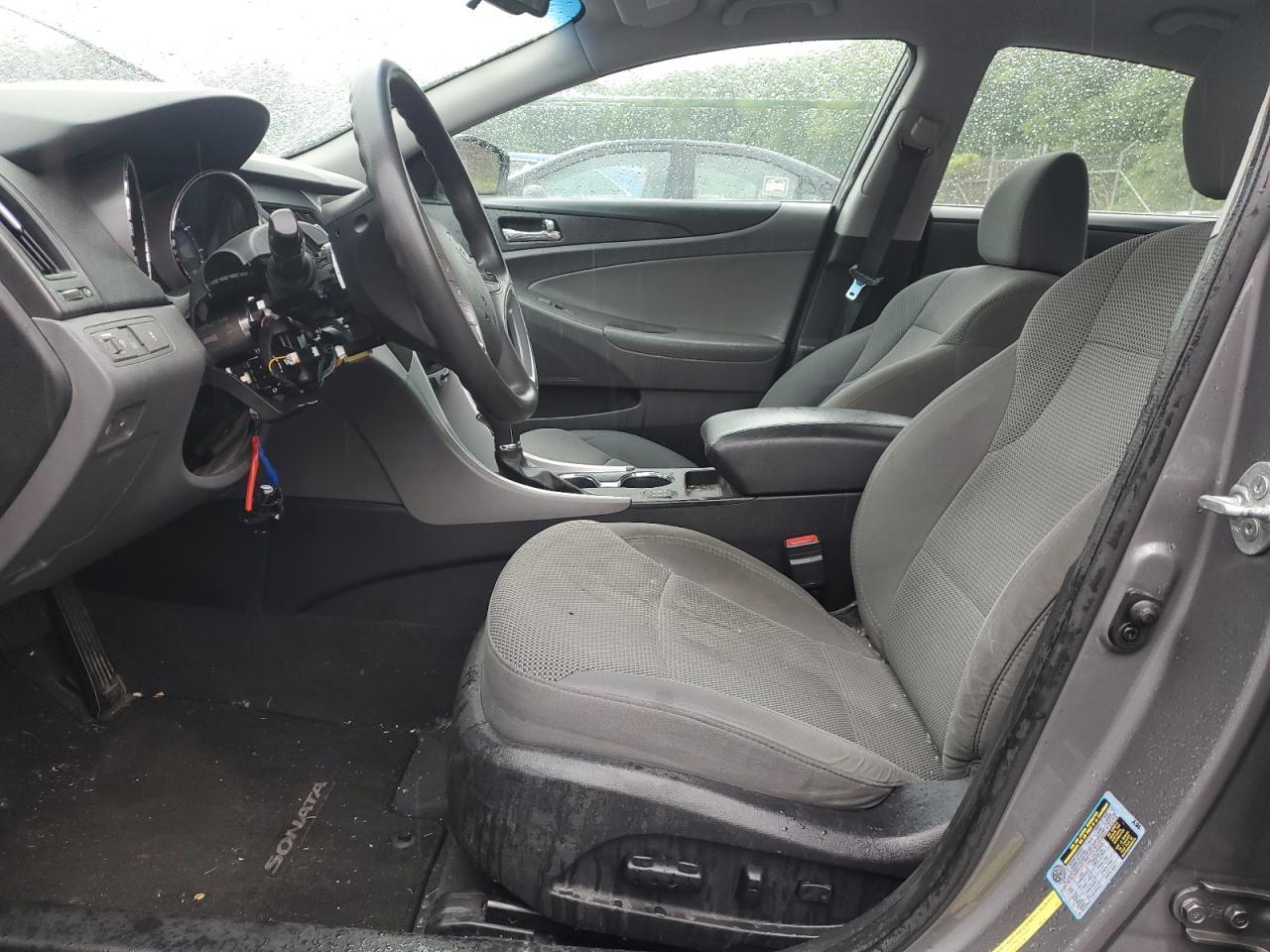 2014 Hyundai Sonata Gls - Image 7