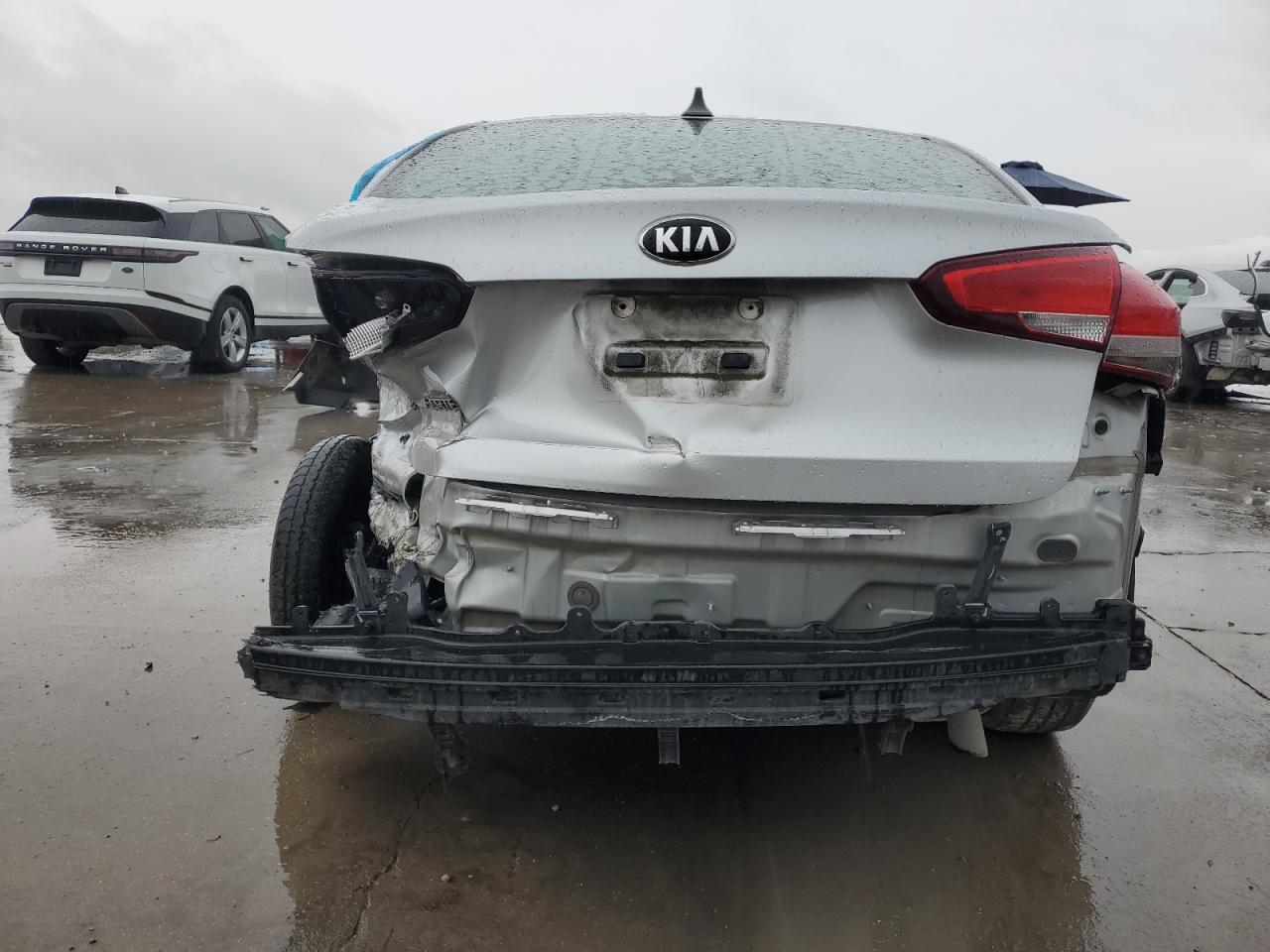 2017 Kia Forte Lx - Image 6