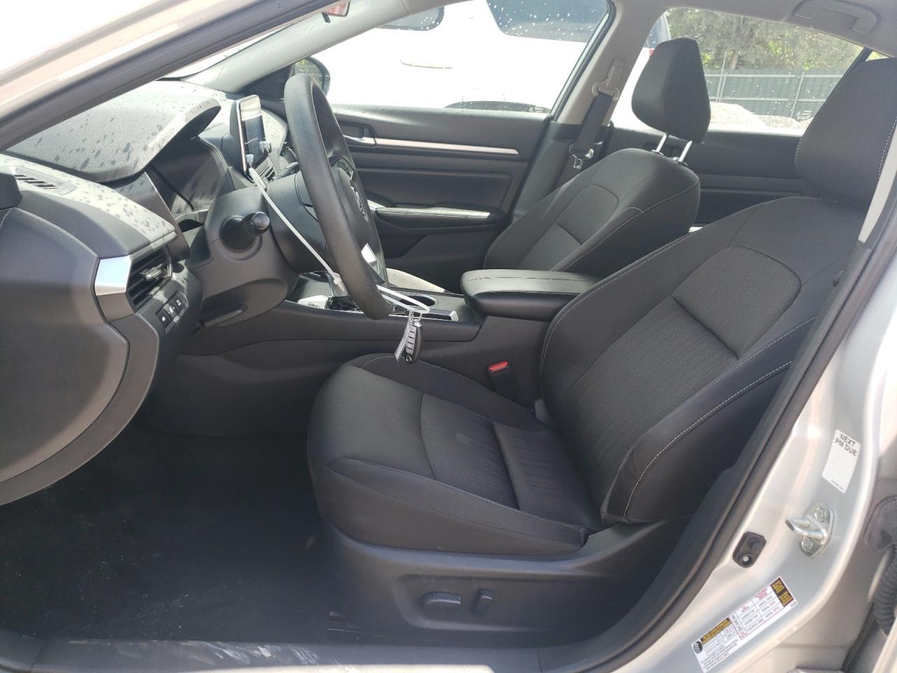 2022 Nissan Altima Sv - Image 7