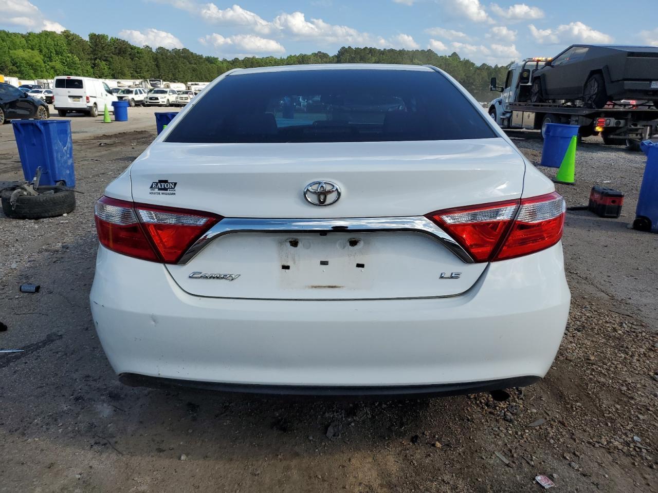 2016 Toyota Camry Le - Фото 6