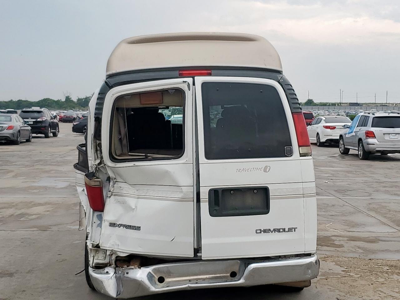 1999 Chevrolet Express G1500 - Фото 6
