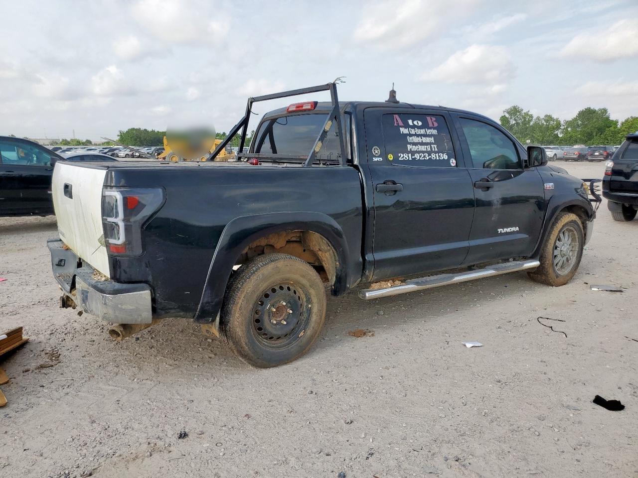 2012 Toyota Tundra Crewmax Sr5 - Image 3