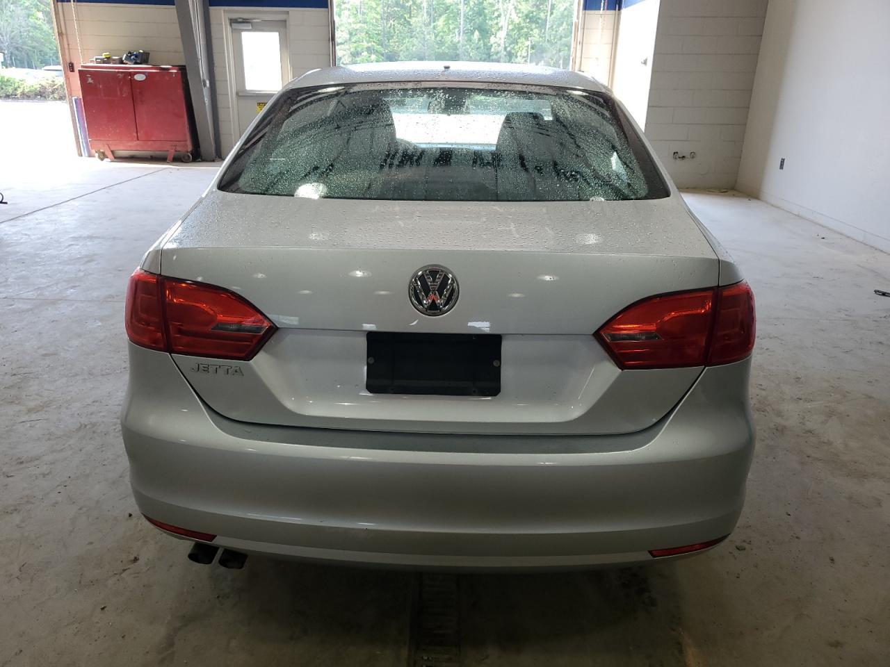 2014 Volkswagen Jetta Base - Фото 6