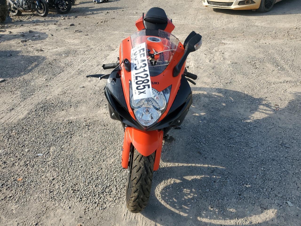 2022 Suzuki Gsx-R600 - Image 2