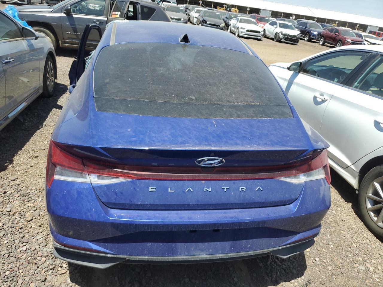 2021 Hyundai Elantra Se - Фото 6